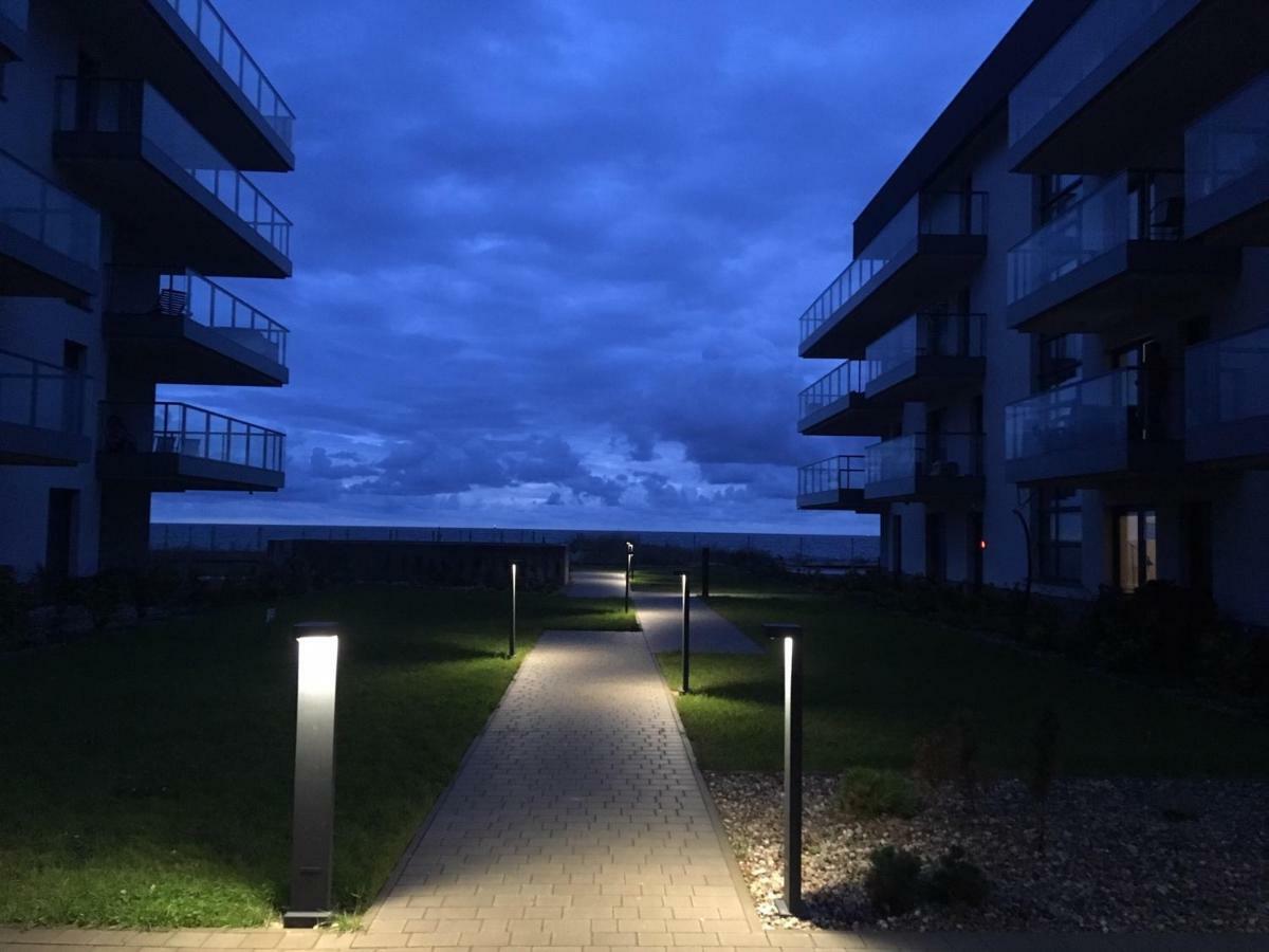 Apartament Morski Widok Gardenia Dziwnów エクステリア 写真